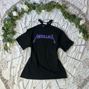 Metallica black & purple t shirt with cut out shoulders